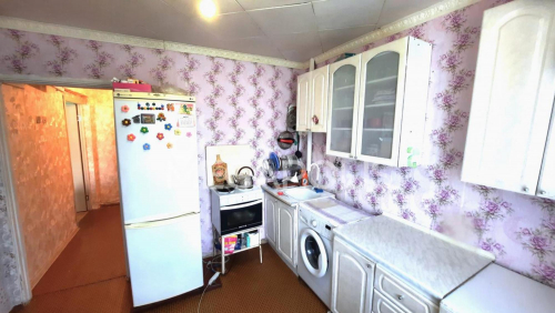 Продажа 3-комн квартиры мкр 4-й, 22