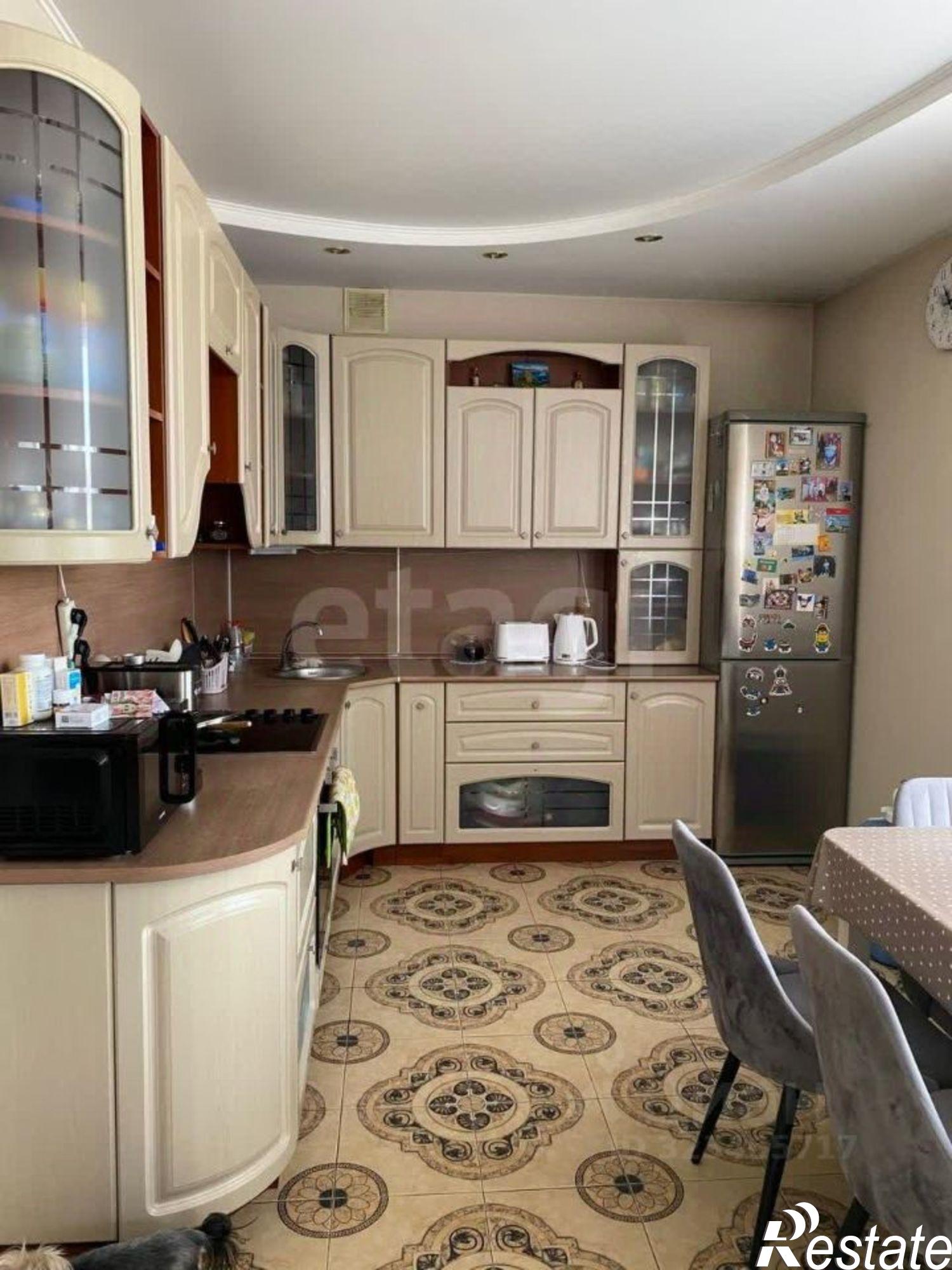 Купить квартиру за 19 000 000 рублей на улица Анохина, 120А