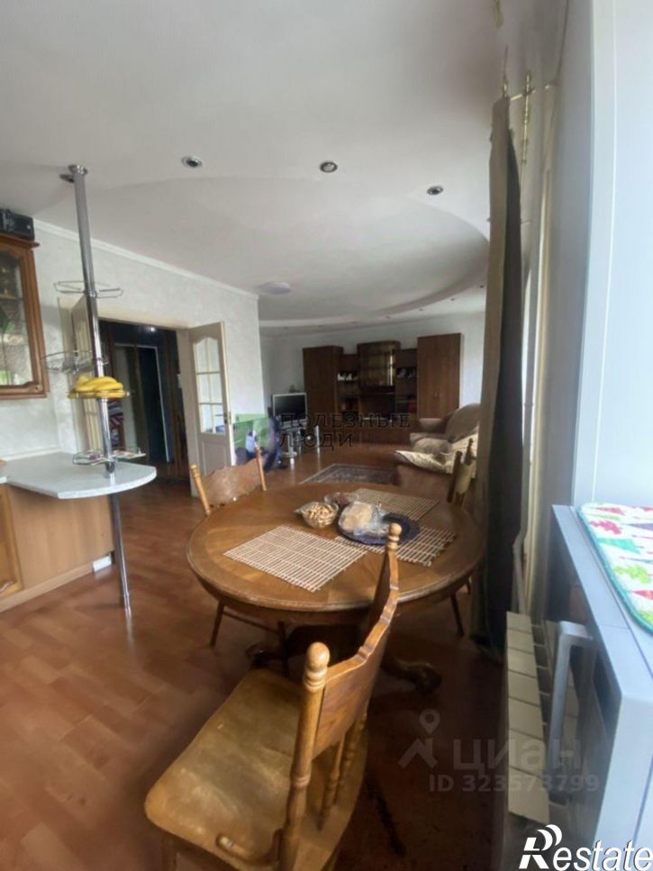 3-комн квартира улица Анохина, 105,  д. 105