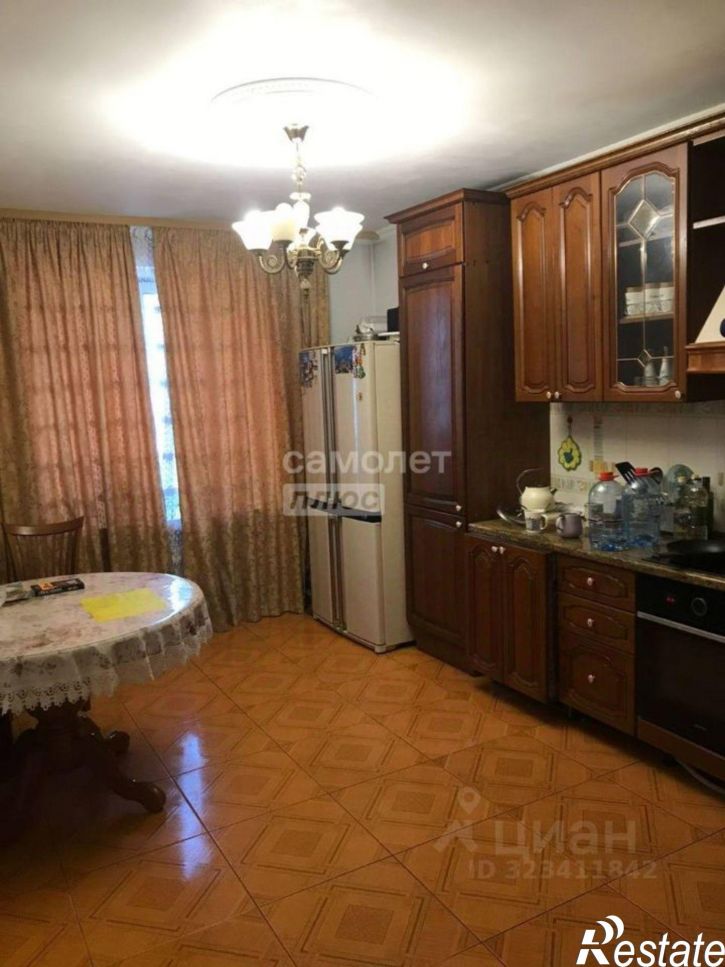 3-комн квартира Угданская улица, 3,  д. 3