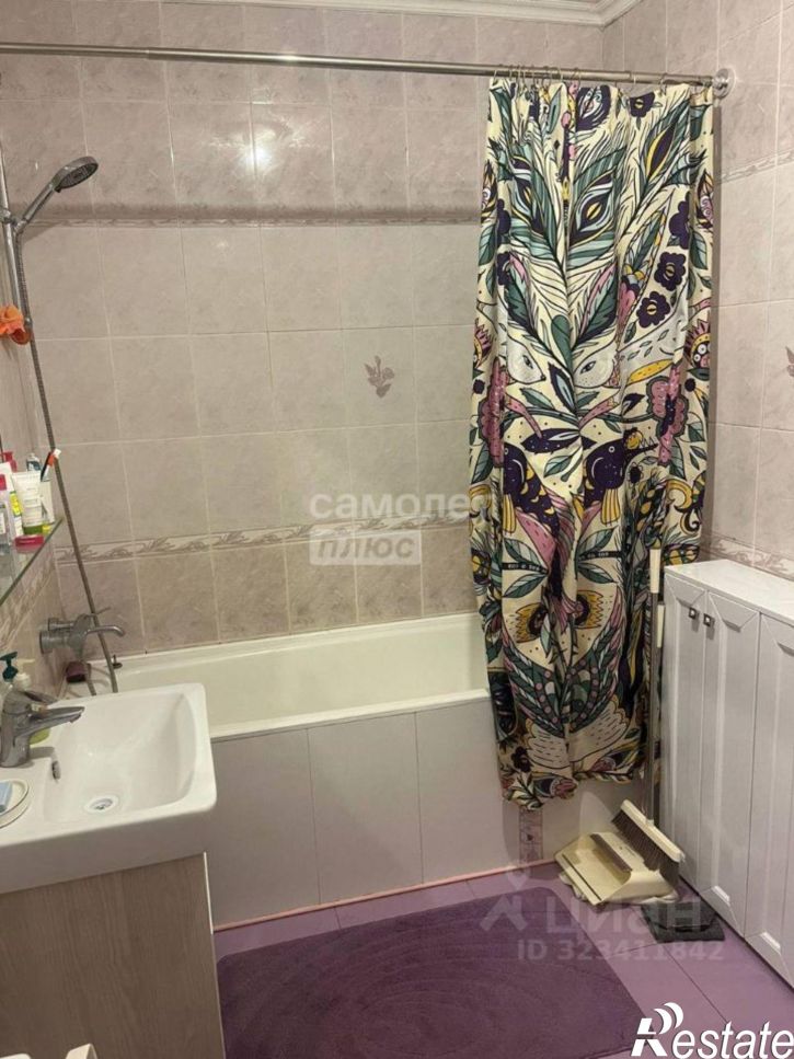 3-комн квартира Угданская улица, 3,  д. 3