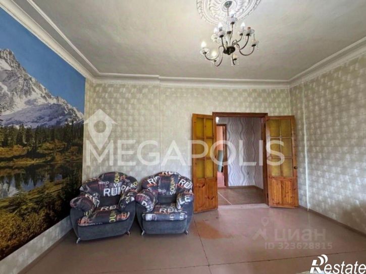 3-комн квартира Ленинградская улица, 76,  д. 76