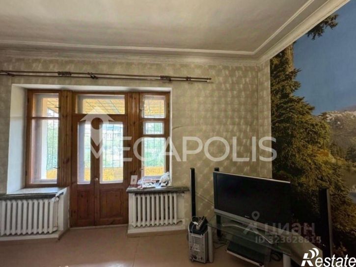 3-комн квартира Ленинградская улица, 76,  д. 76