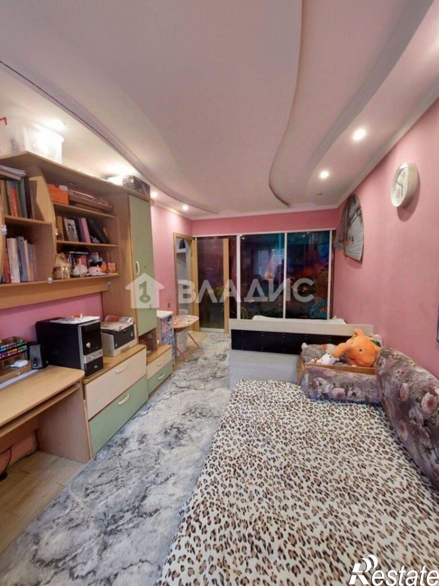 Купить квартиру за 8 800 000 рублей на улица Красных Коммунаров, 19