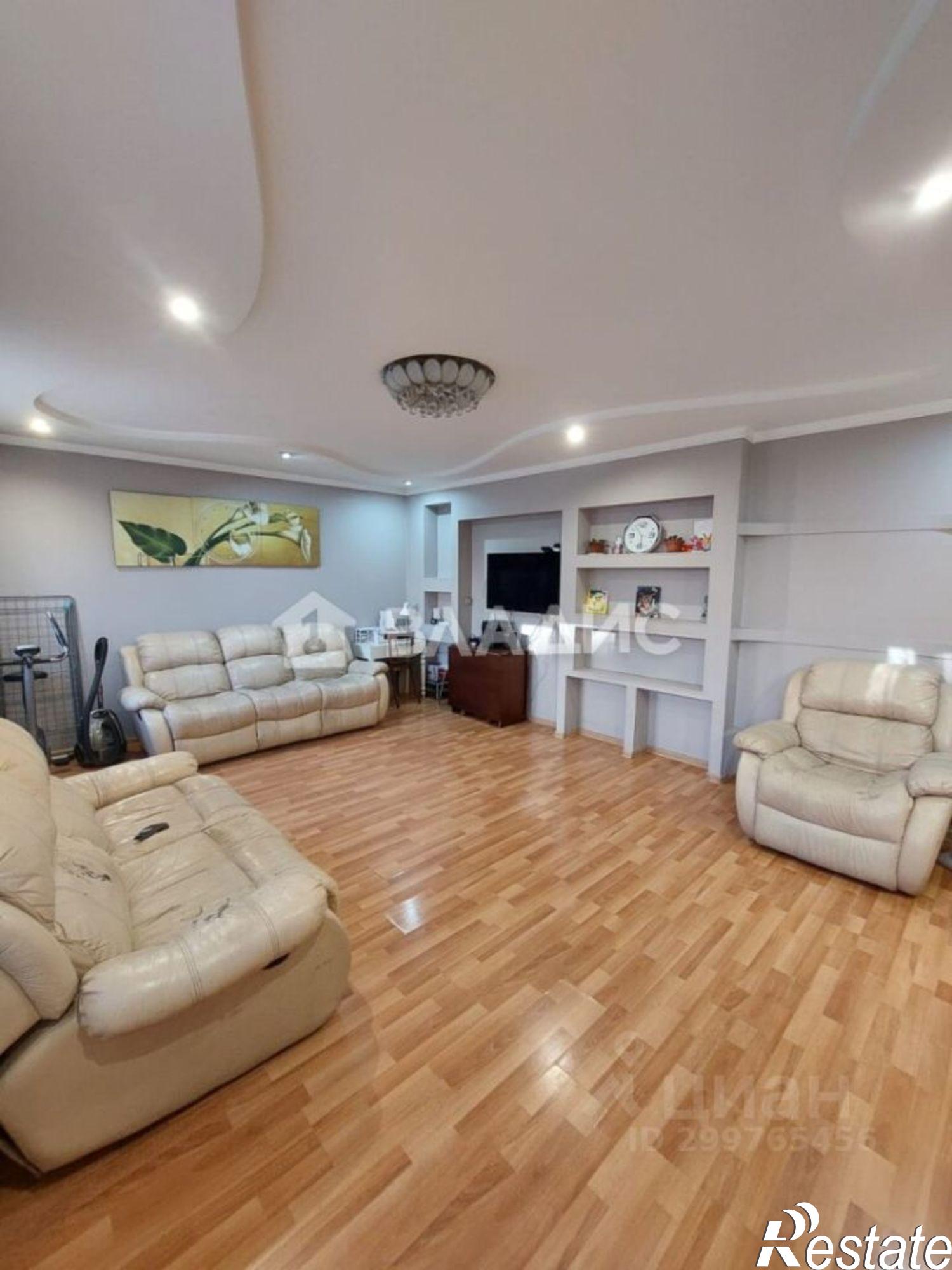 Купить квартиру за 8 800 000 рублей на улица Красных Коммунаров, 19