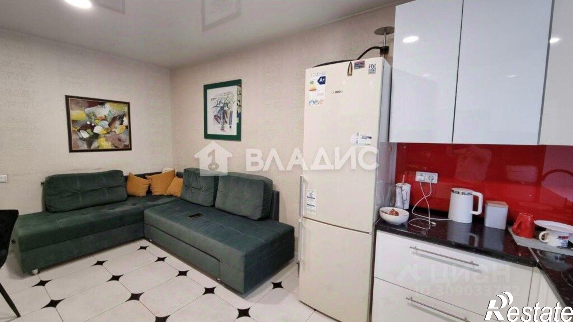 Купить квартиру за 8 000 000 рублей на Украинский бульвар, 19А