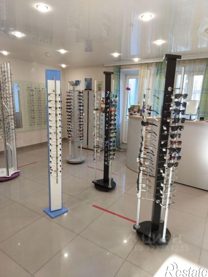 Торговое помещение улица Бутина, 73,  д. 73