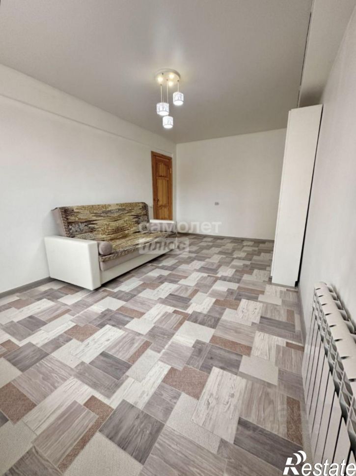 3-комн квартира улица Красного Восстания, 18,  д. 18