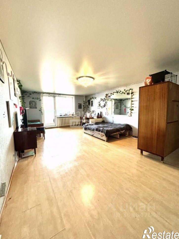 3-комн квартира улица Красного Восстания, 17,  д. 17