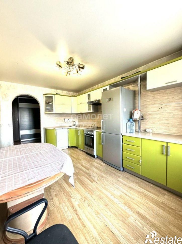 3-комн квартира улица Красного Восстания, 17,  д. 17