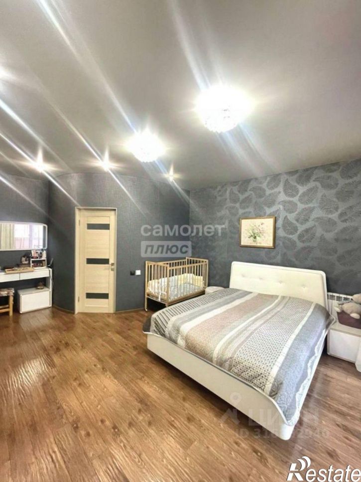 3-комн квартира улица Шилова, 19,  д. 19