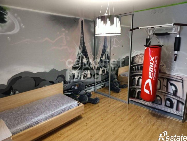 3-комн квартира улица Шилова, 19,  д. 19