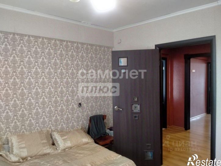 3-комн квартира Июльская улица, 12,  д. 12