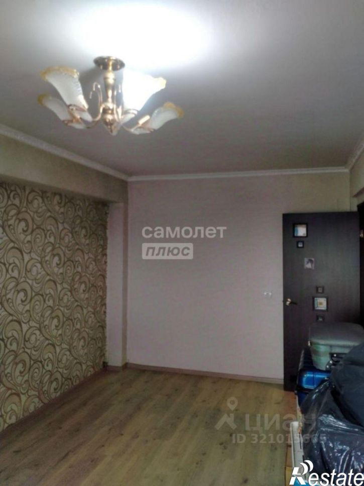 3-комн квартира Июльская улица, 12,  д. 12