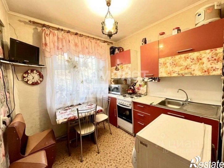 2-комн квартира улица Гагарина, 13,  д. 13