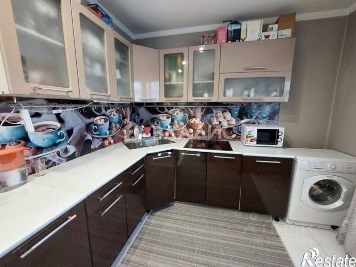 3-комн квартира улица Красных Коммунаров, 19,  д. 19