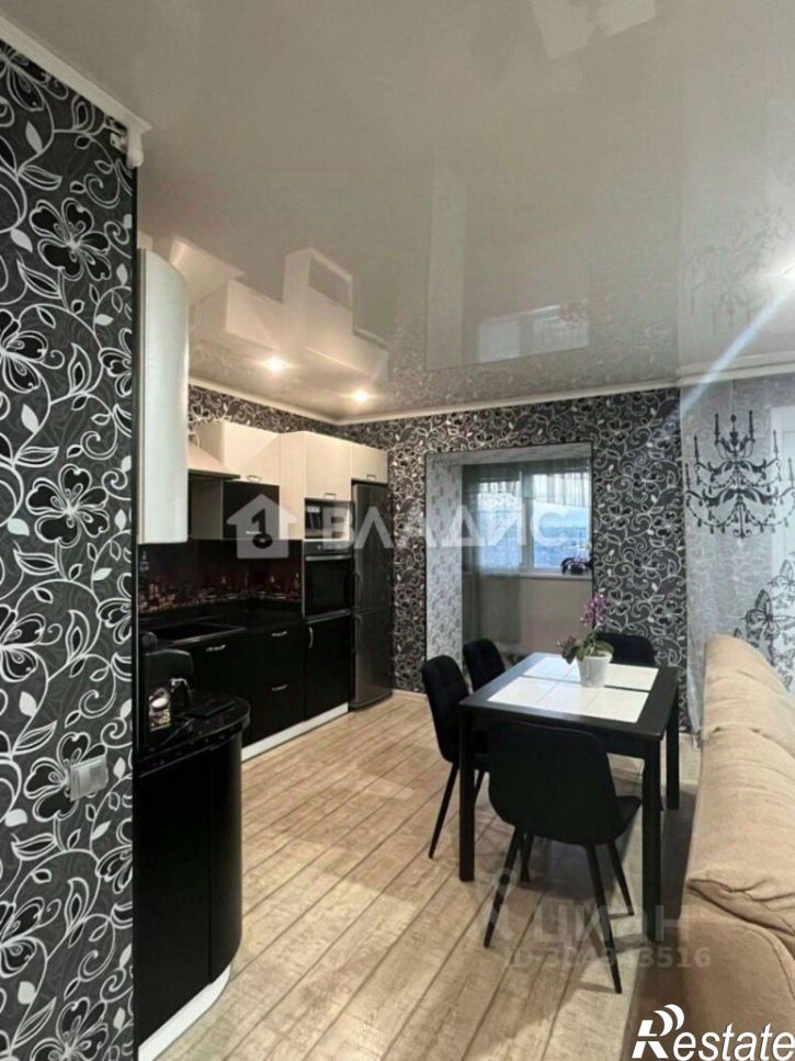 3-комн квартира 1-й микрорайон, 2