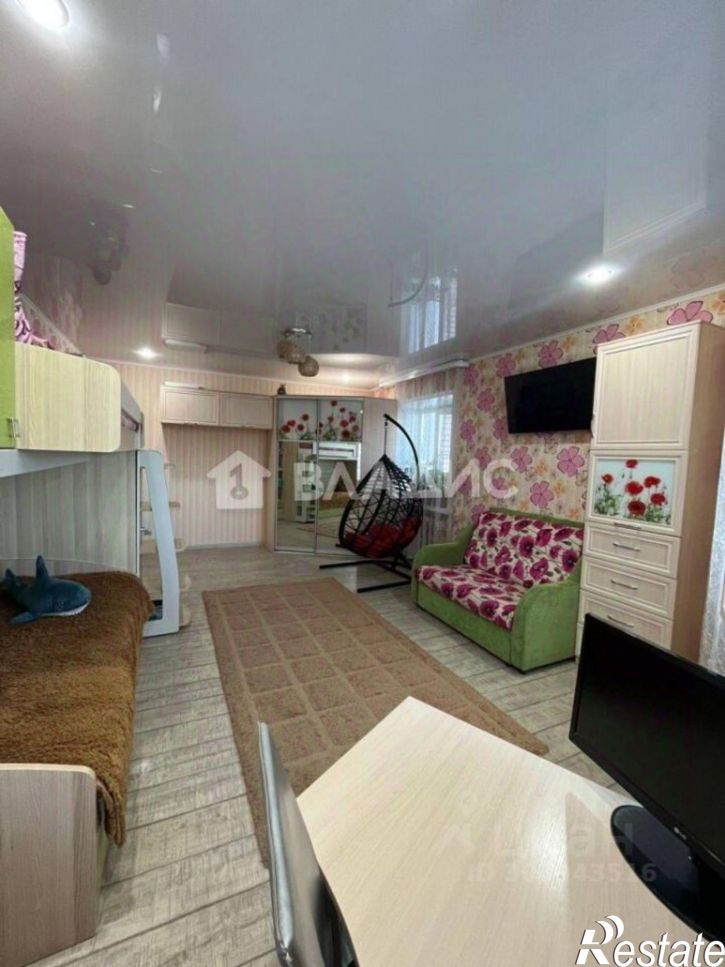 3-комн квартира 1-й микрорайон, 2