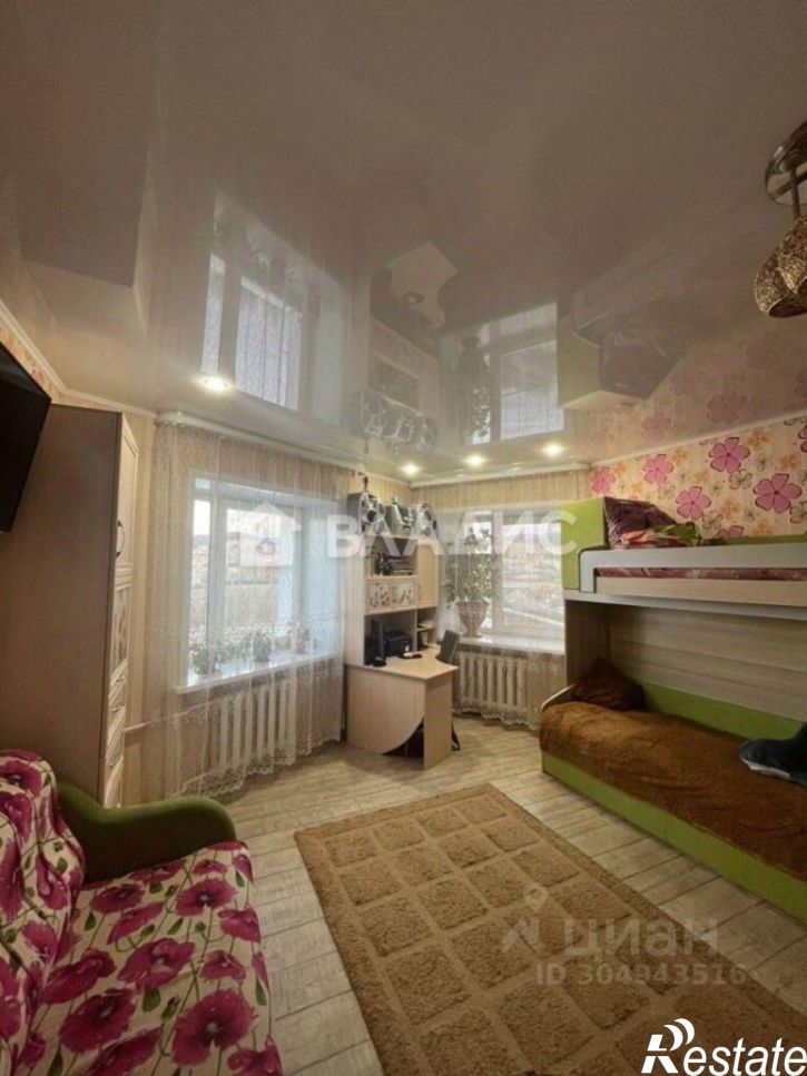 3-комн квартира 1-й микрорайон, 2