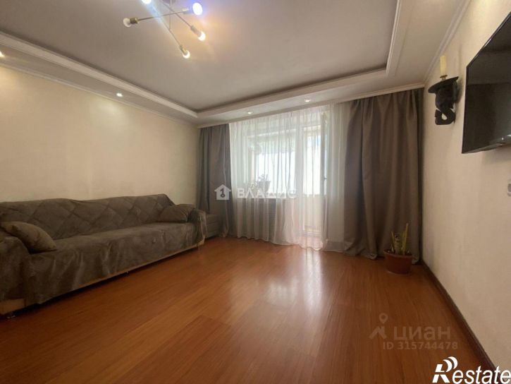 4-комн квартира улица Красного Восстания, 15,  д. 15