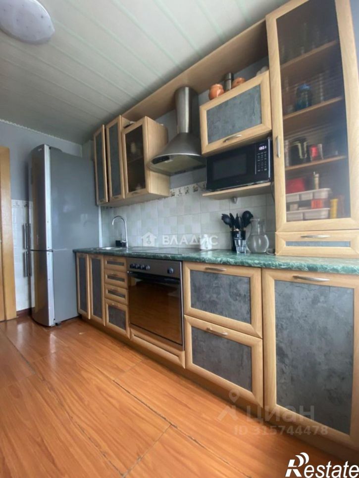 4-комн квартира улица Красного Восстания, 15,  д. 15