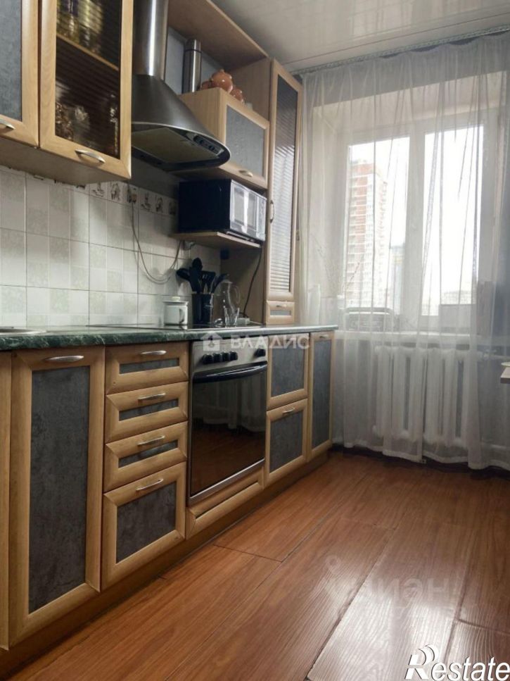 4-комн квартира улица Красного Восстания, 15,  д. 15