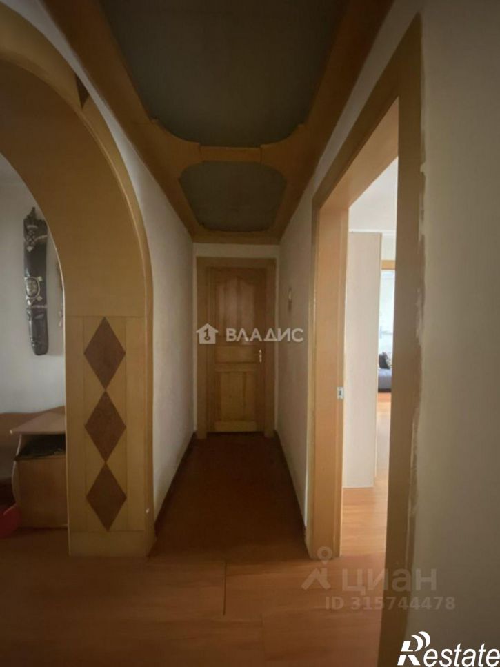 4-комн квартира улица Красного Восстания, 15,  д. 15