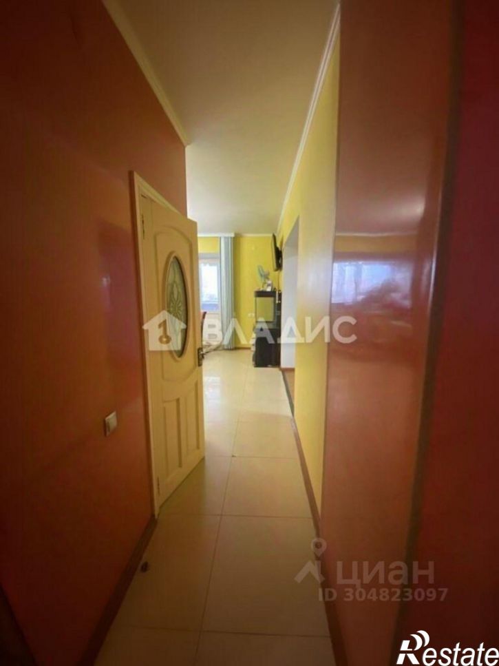 4-комн квартира улица Бабушкина, 108,  д. 108