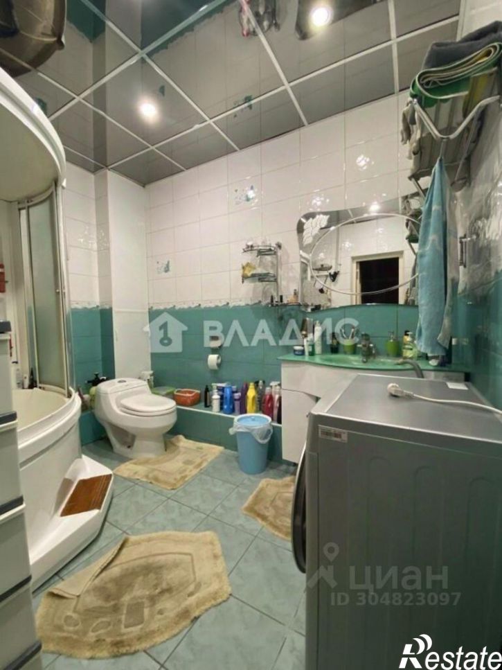 4-комн квартира улица Бабушкина, 108,  д. 108