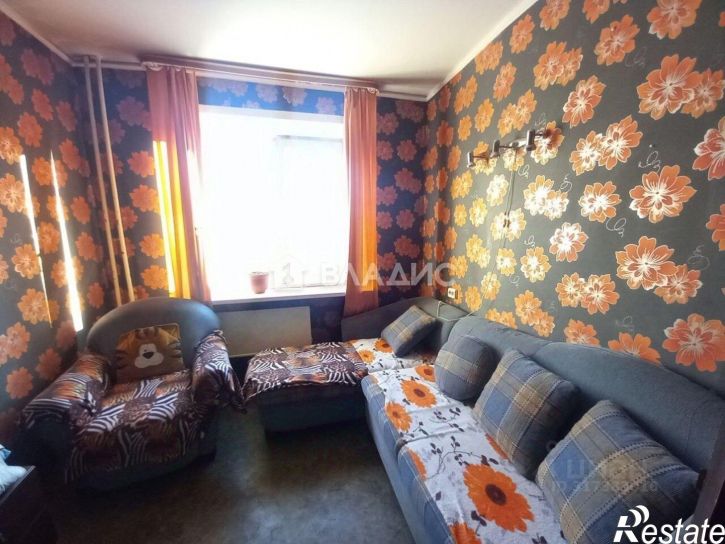 4-комн квартира 1-й микрорайон, 38