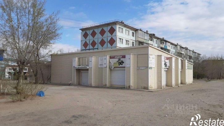 Торговое помещение 5-й микрорайон, 32
