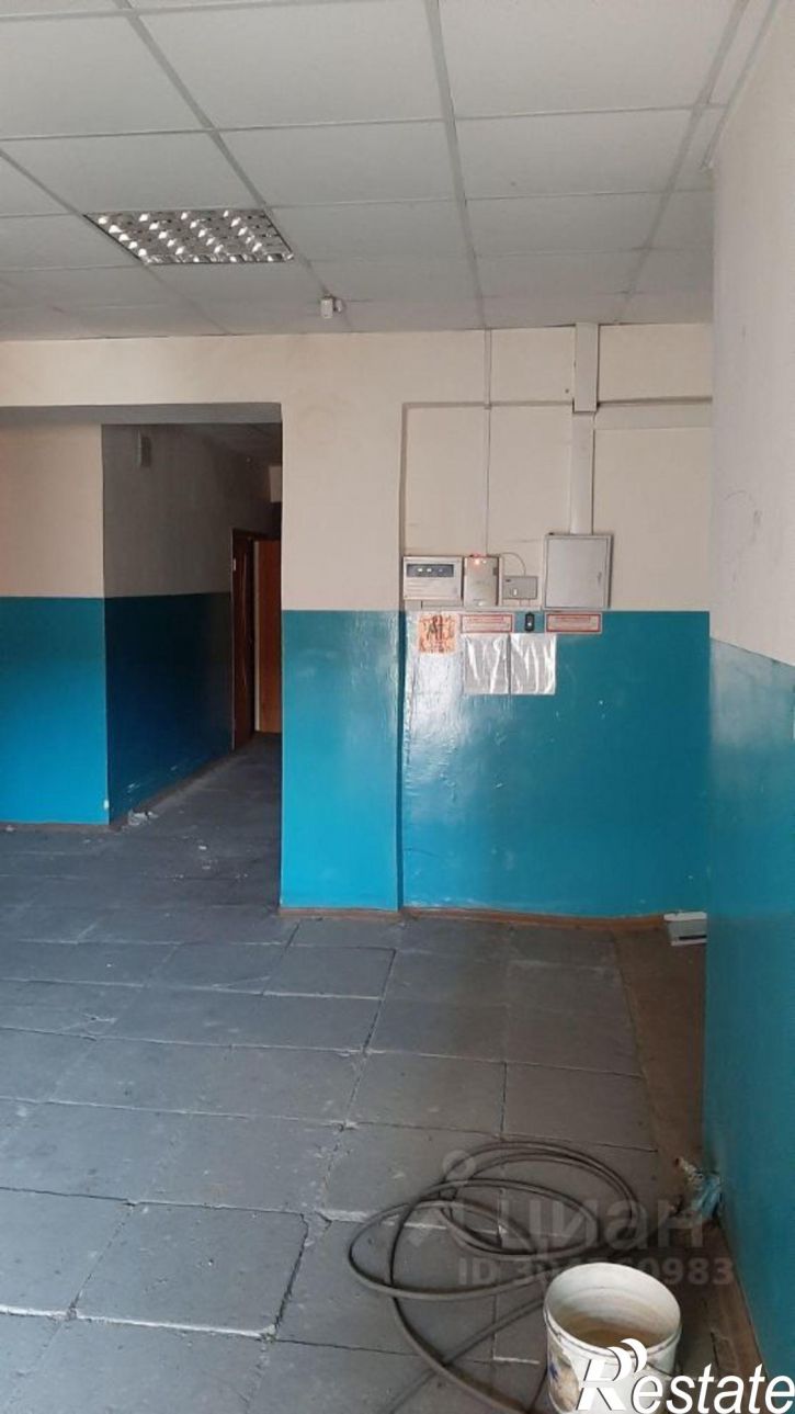 Торговое помещение 5-й микрорайон, 32