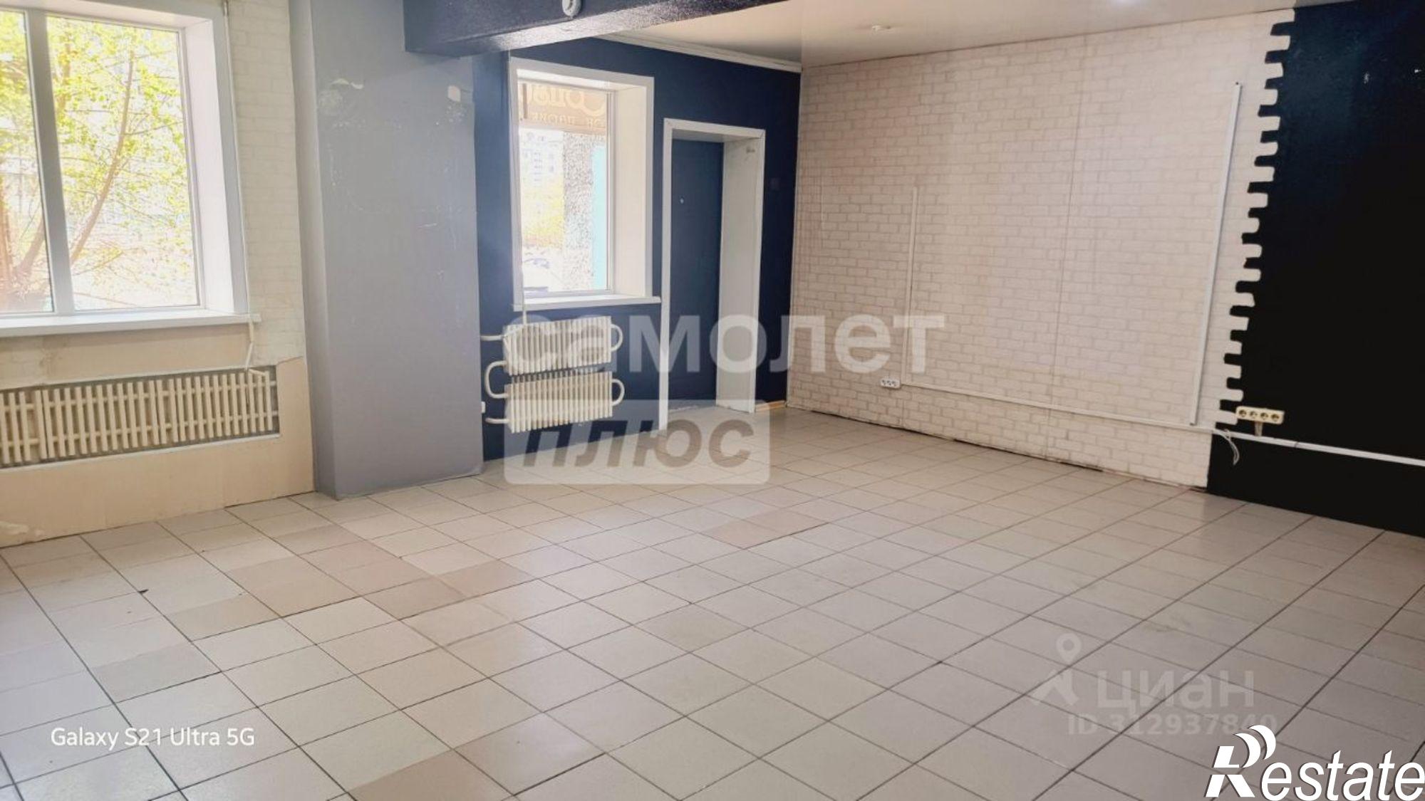 Купить торговое помещение за 8 975 760 рублей на Чита г., Ингодинский, 1-й мкр., д.27