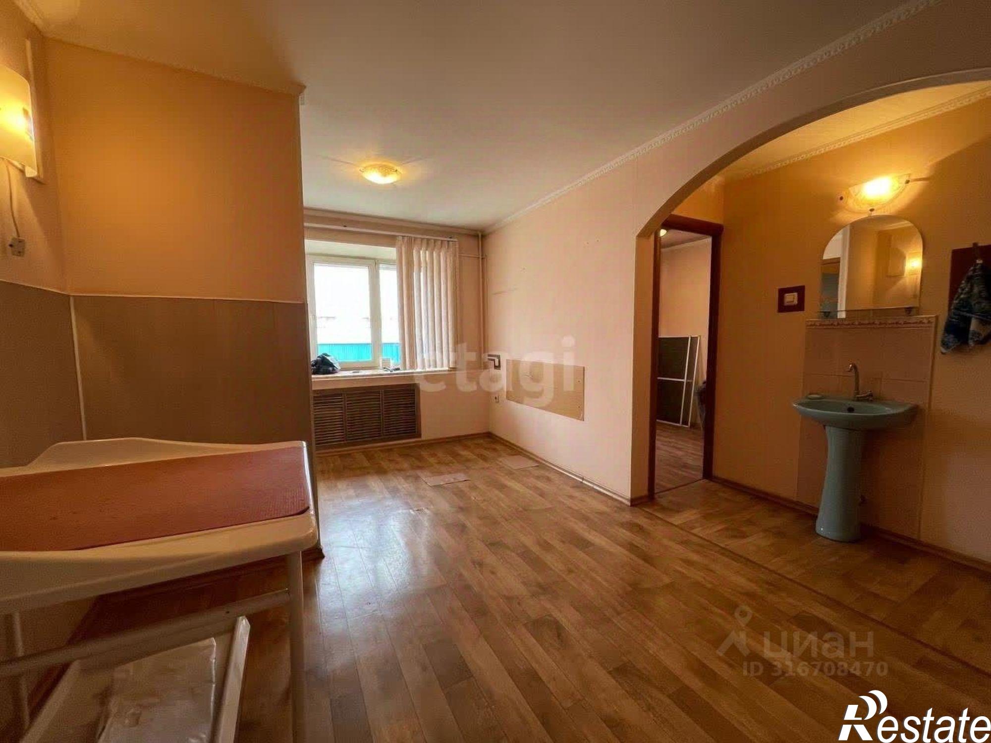 Купить офис, помещение под офис за 4 942 550 рублей на Набережная улица, 78