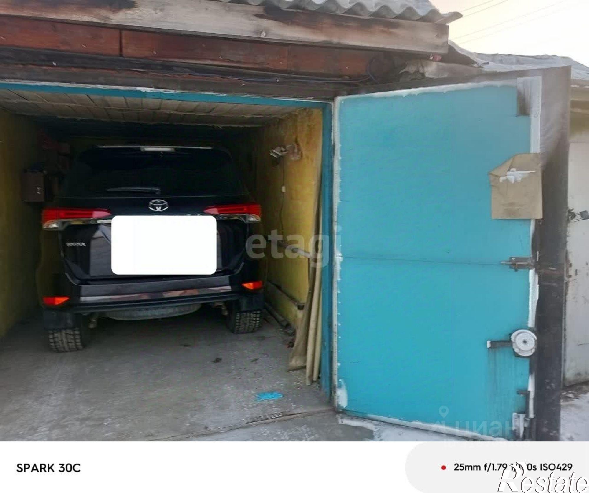 Купить гараж, место в паркинге за 350 010 рублей на Базовская улица, 1Б