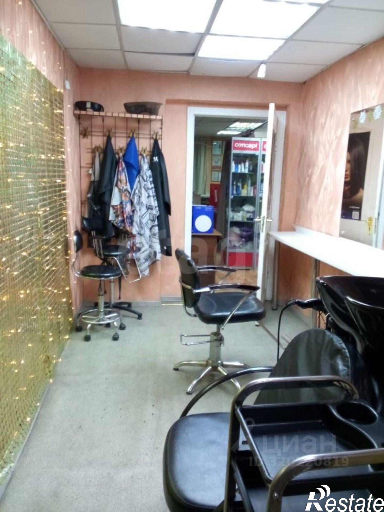 Купить торговое помещение за 5 585 760 рублей на улица Красного Восстания, 15