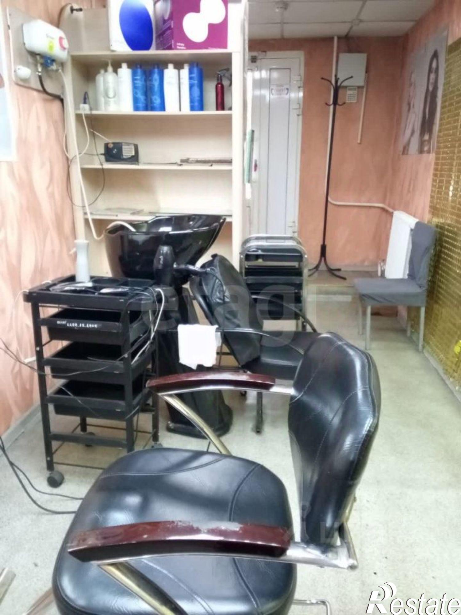 Купить торговое помещение за 5 585 760 рублей на улица Красного Восстания, 15