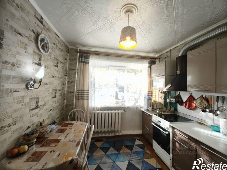 4-комн квартира улица Труда, 11,  д. 11