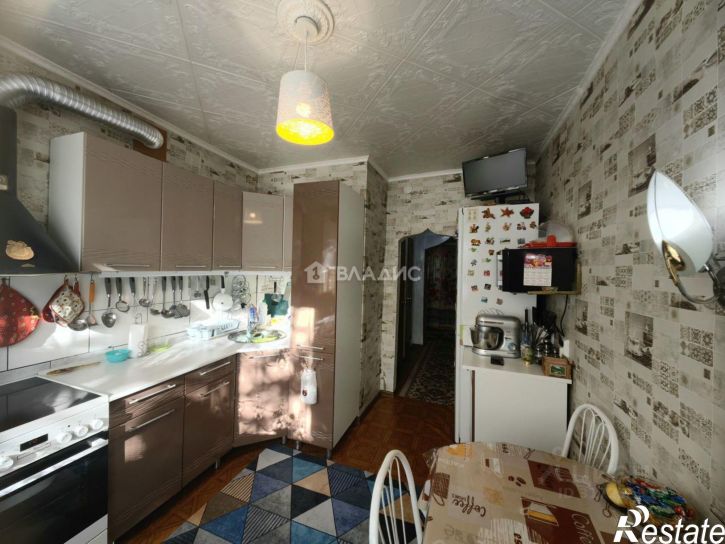 4-комн квартира улица Труда, 11,  д. 11