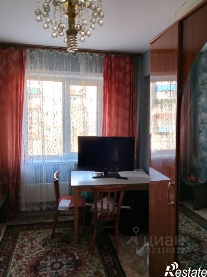 Комната Весенняя улица, 8,  д. 8