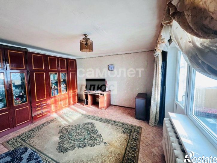 2-комн квартира улица Николая Островского, 52,  д. 52