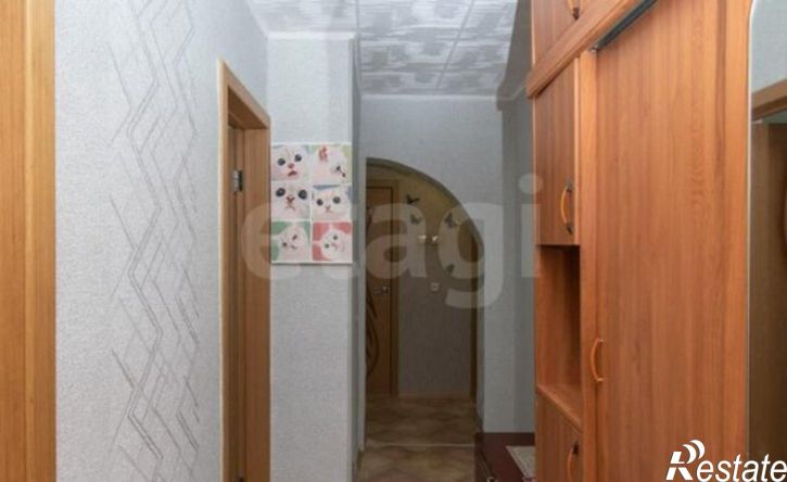 3-комн квартира 1-й микрорайон, 39