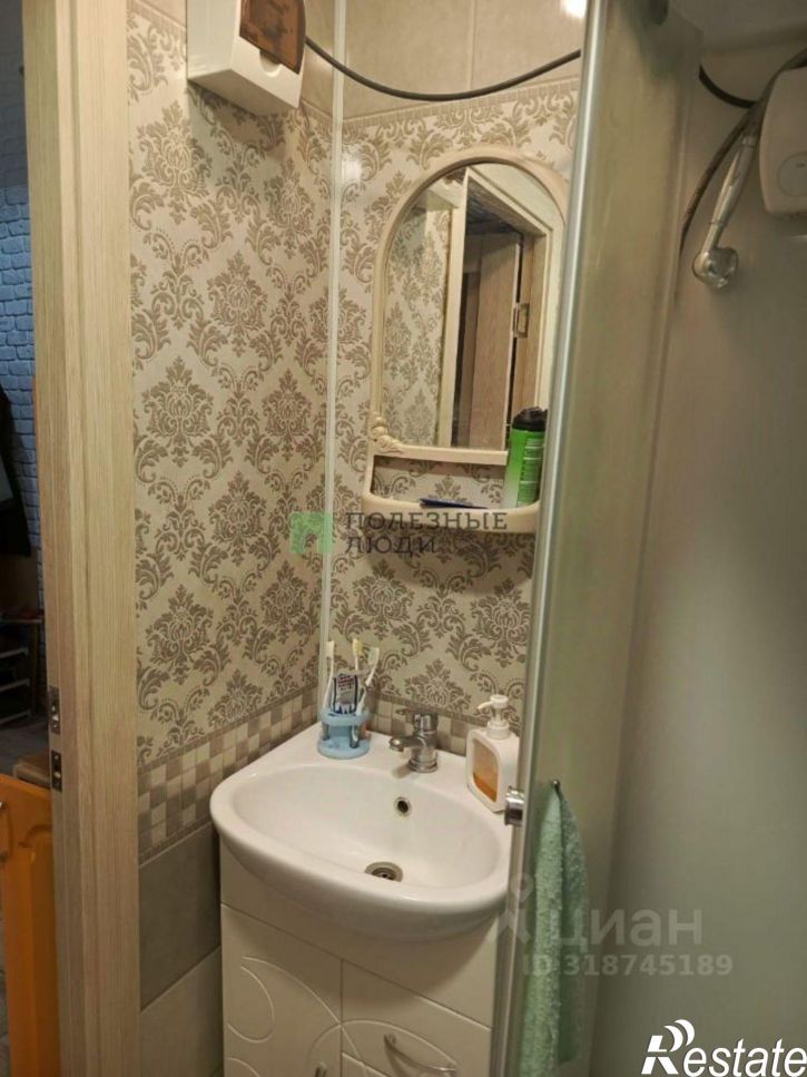 2-комн квартира улица Евгения Гаюсана, 25,  д. 25