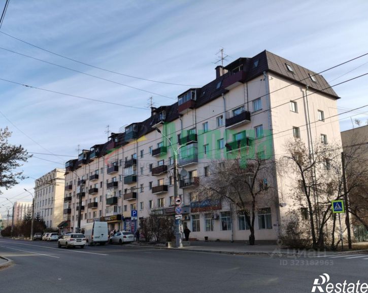 2-комн квартира улица Анохина, 88,  д. 88