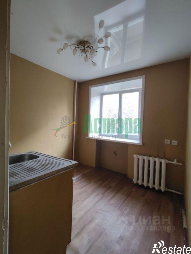 2-комн квартира улица Анохина, 88,  д. 88