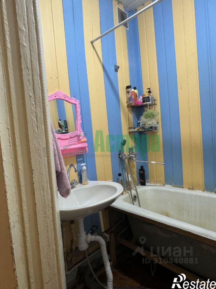 3-комн квартира Ангарская улица, 72,  д. 72