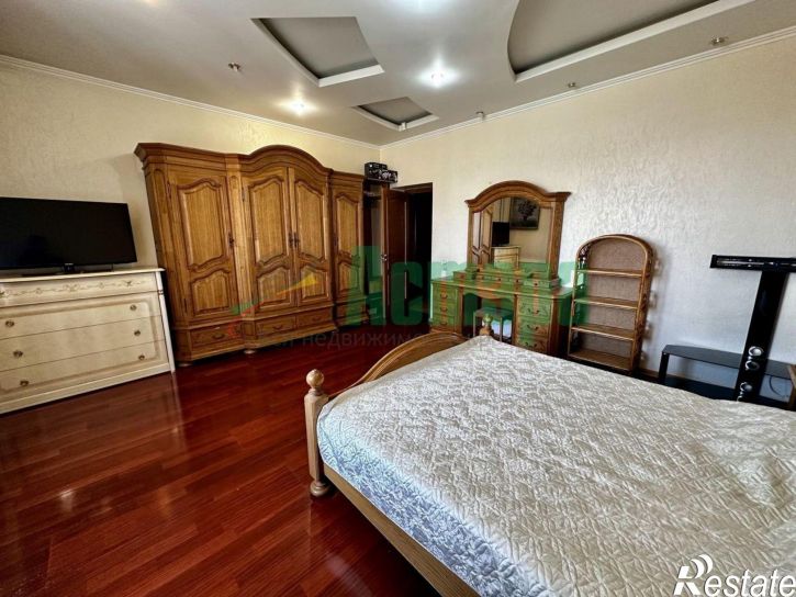 3-комн квартира улица Журавлёва, 7,  д. 7