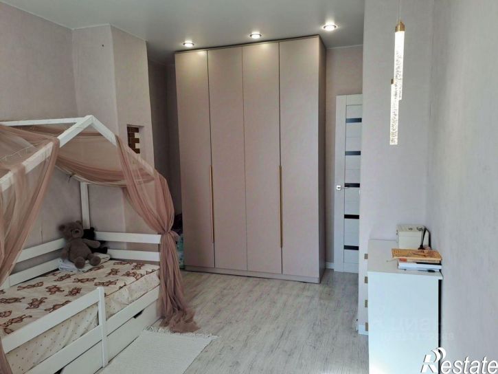 3-комн квартира улица Назара Губина, 37,  д. 37