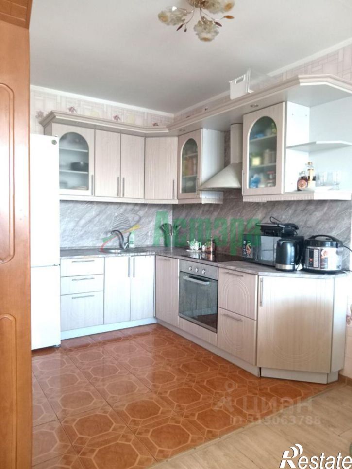 2-комн квартира улица Бутина, 115 к1,  д. 115 к1