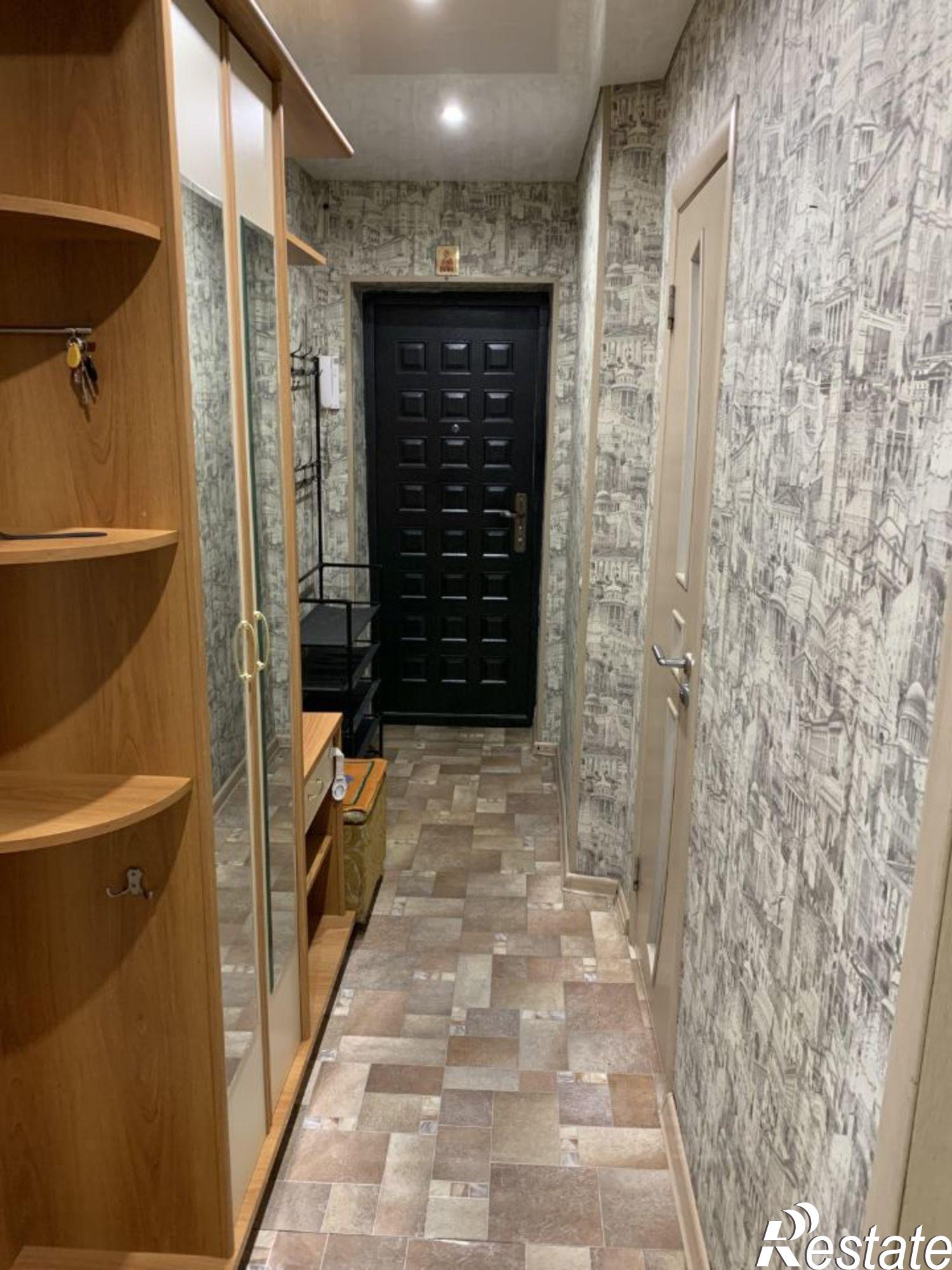 Сдать квартиру за 49 000 рублей на улица Балябина, 37